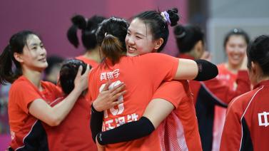 表现与他的