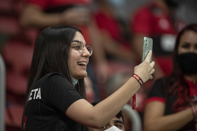 易的背景 易的背景